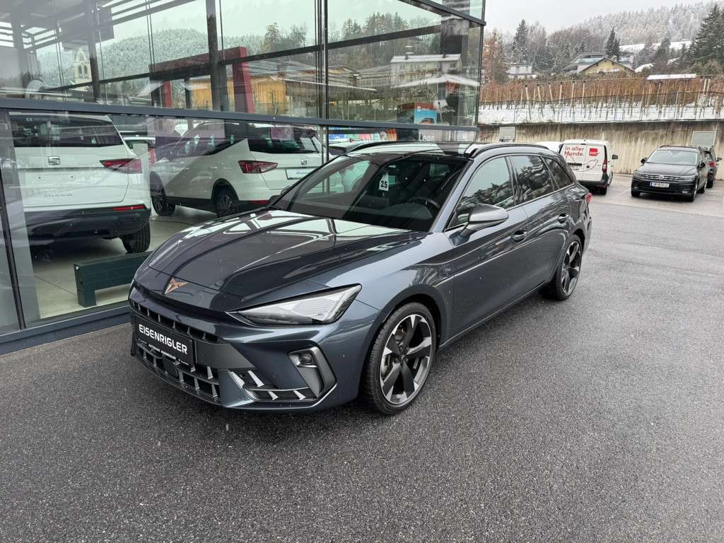 Cupra Leon 2025 Benzine