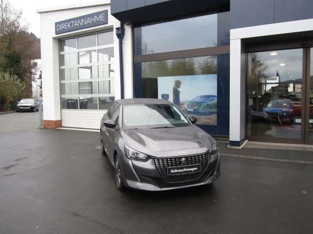 Peugeot 208 2024 Benzine