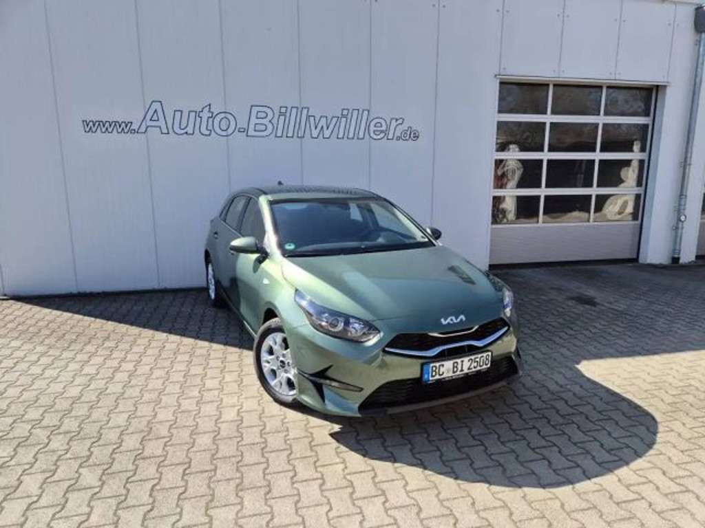 Kia Ceed 2025 Benzine