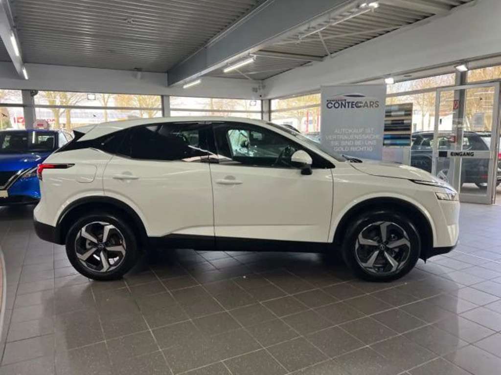 Nissan Qashqai 2023 Benzine