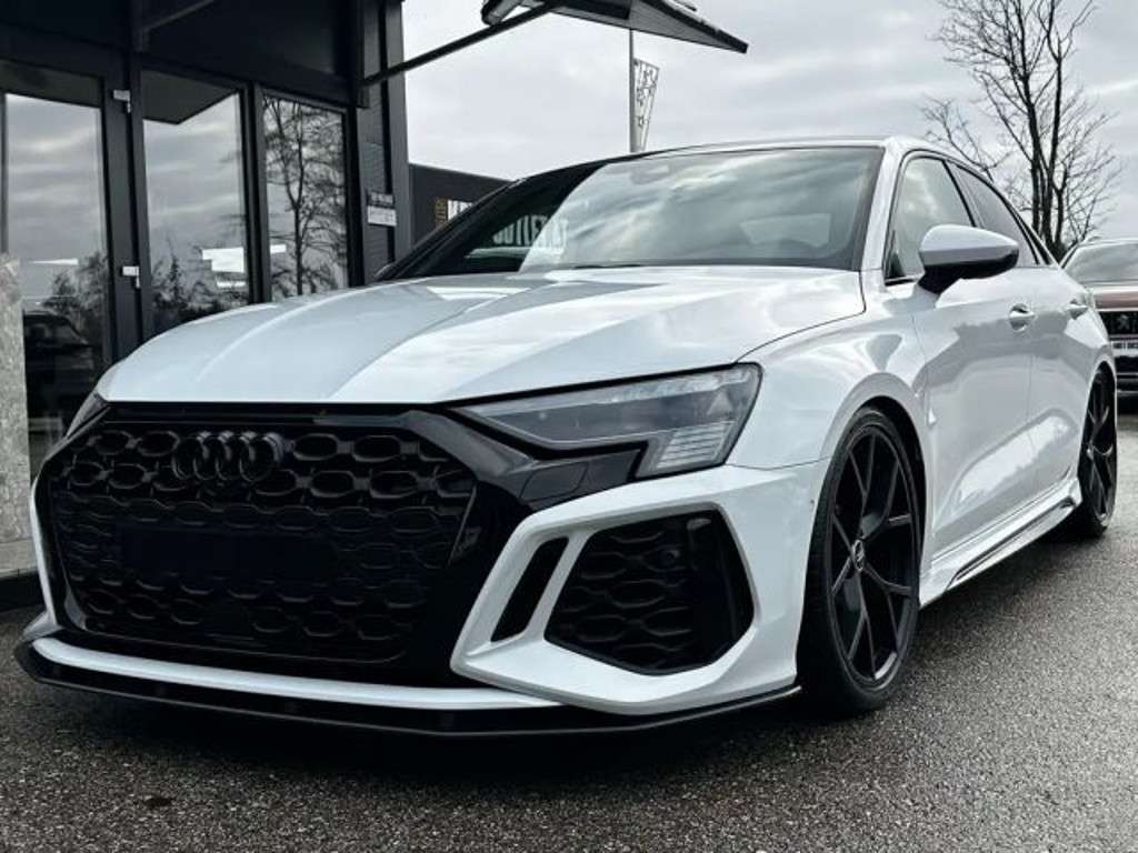 Audi RS3 2022 Benzine
