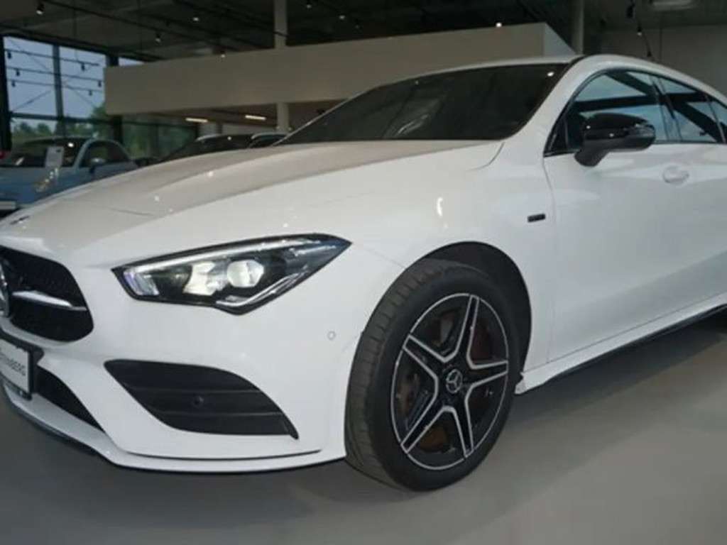 Mercedes-Benz CLA-Klasse 2021 Hybride Benzine