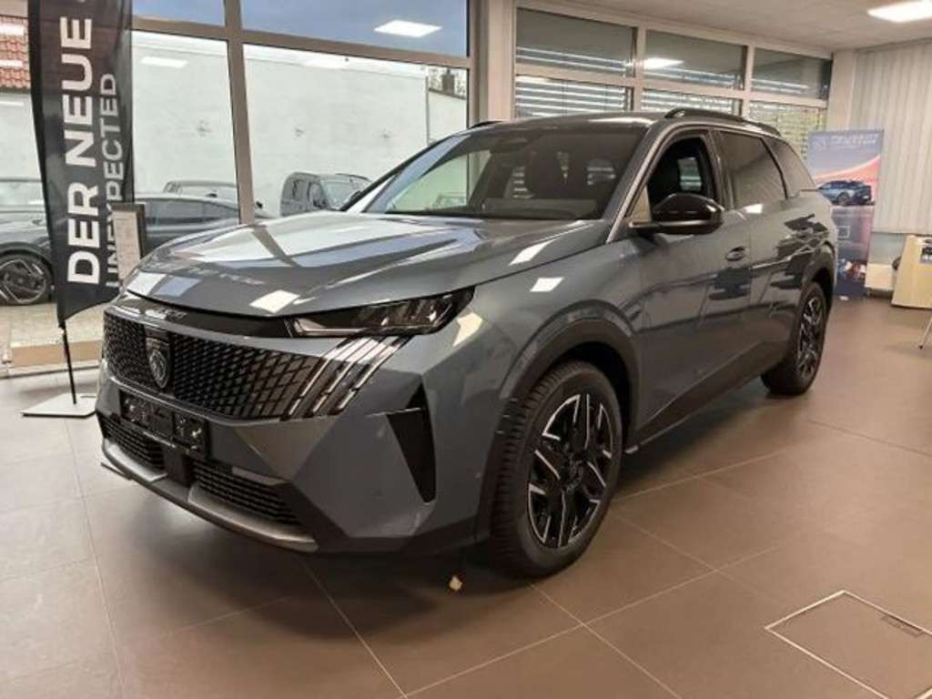 Peugeot 5008 2025 Benzine