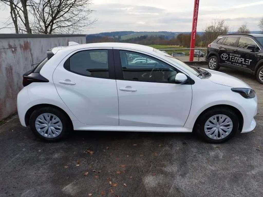 Toyota Yaris 2024 Hybride Benzine