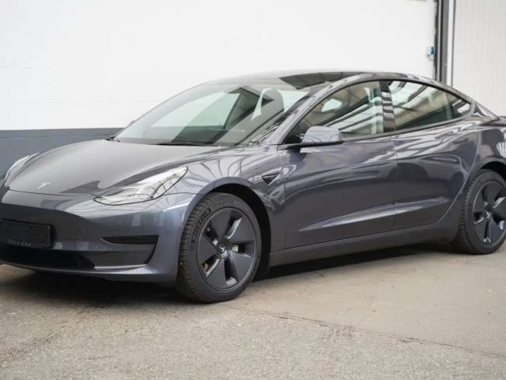 Tesla Model 3 2021 Elektrisch