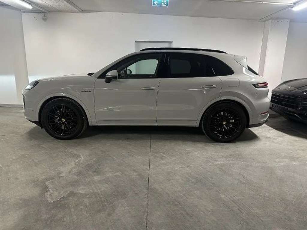 Porsche Cayenne 2024 Hybride Benzine