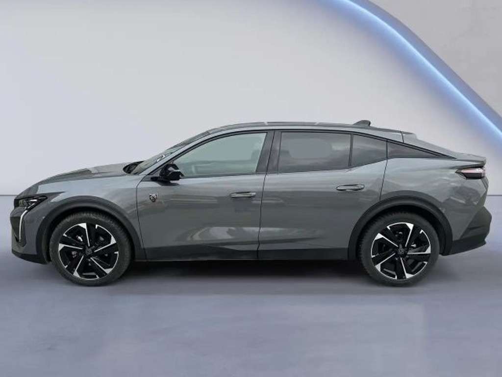 Peugeot 408 2025 Benzine