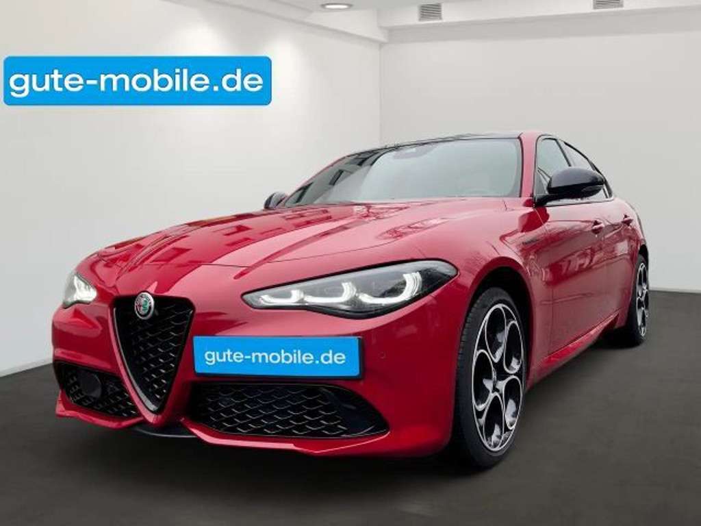 Alfa Romeo Giulia 2023 Benzine