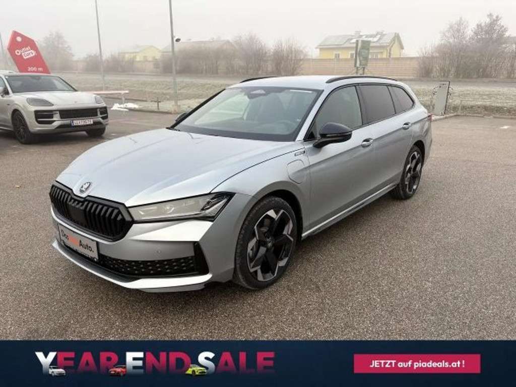 Skoda Superb 2025 Hybride Benzine