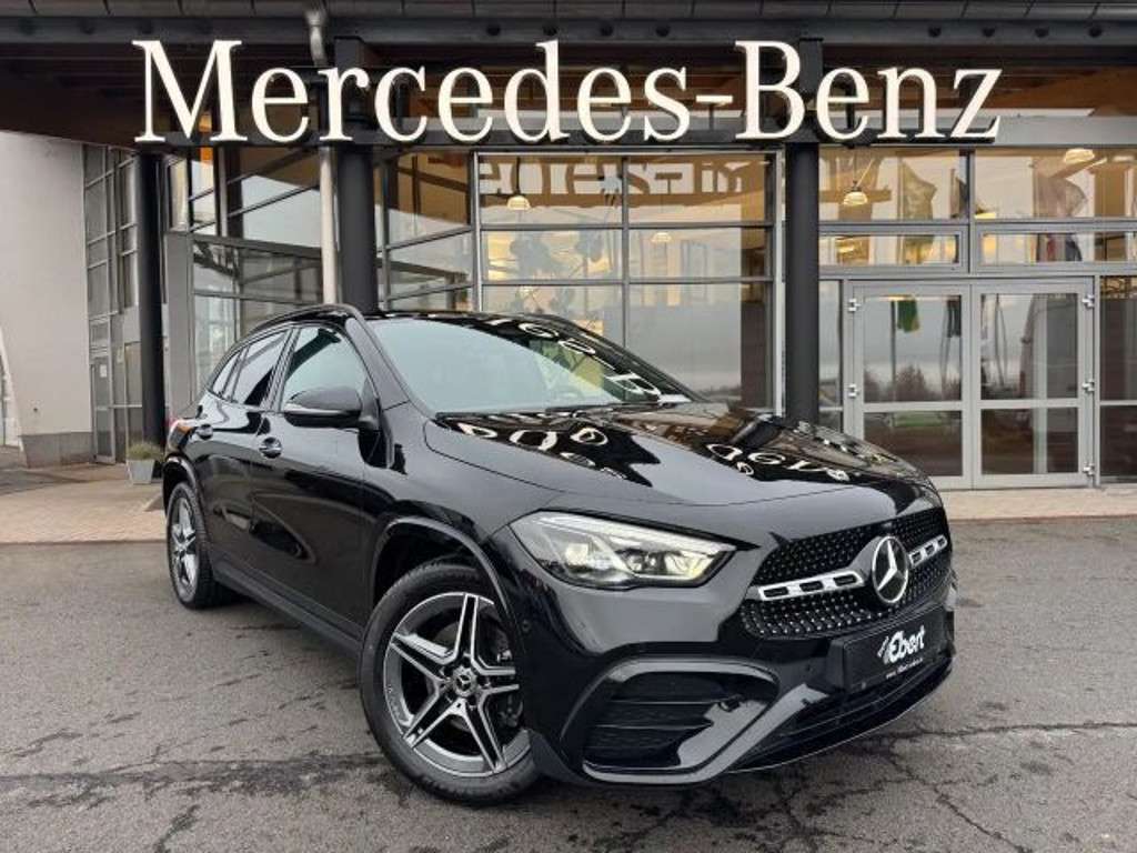 Mercedes-Benz GLA-Klasse 2024 Benzine