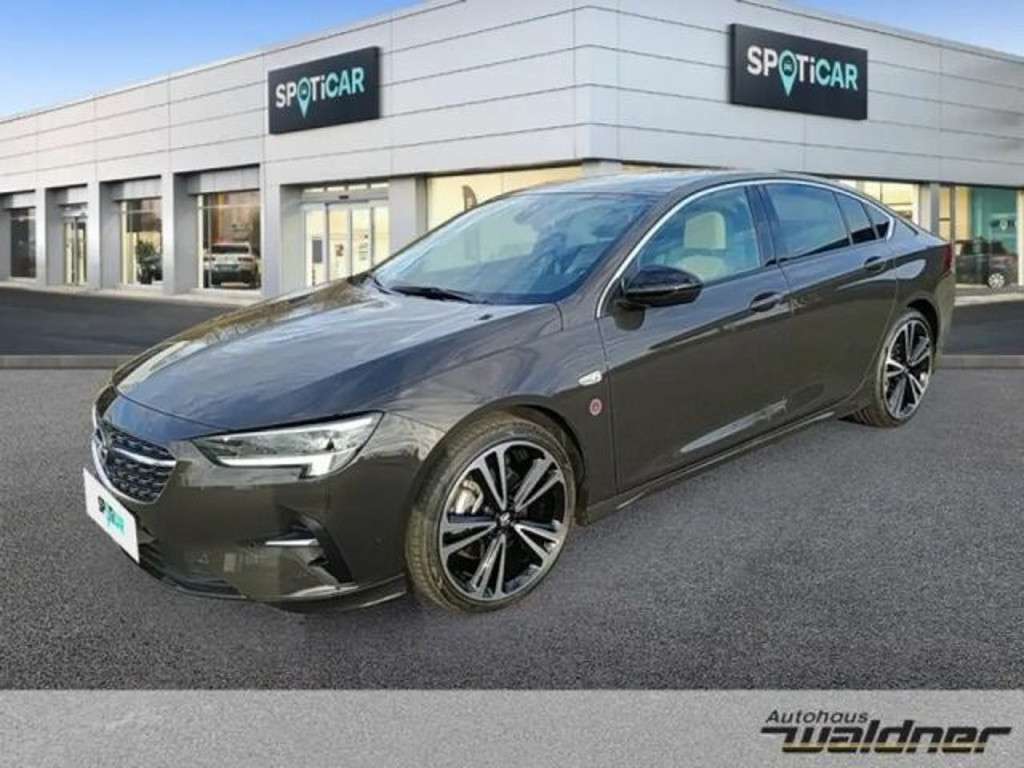 Opel Insignia 2021 Benzine