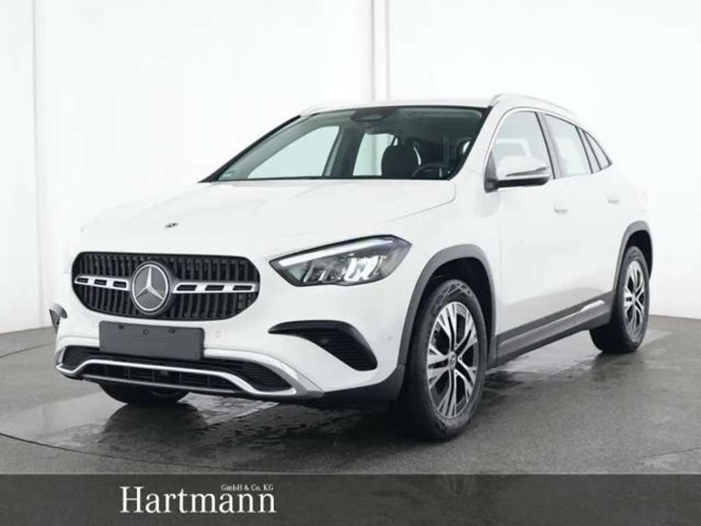 Mercedes-Benz GLA-Klasse 2024 Benzine