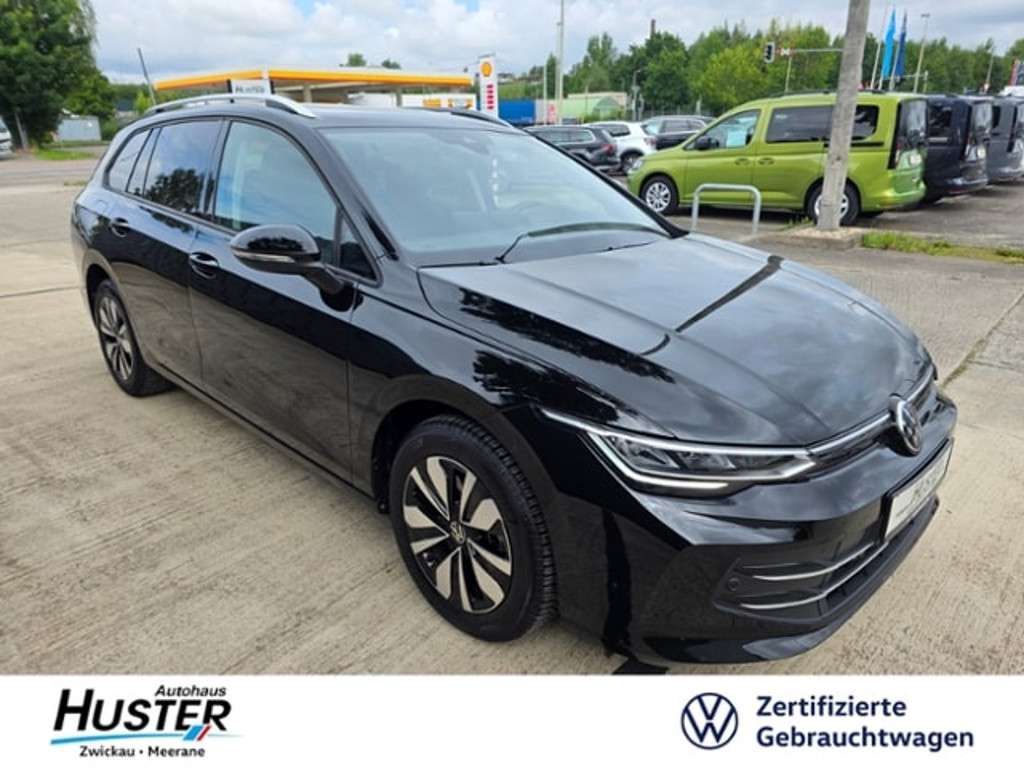 Volkswagen Golf 2024 Benzine