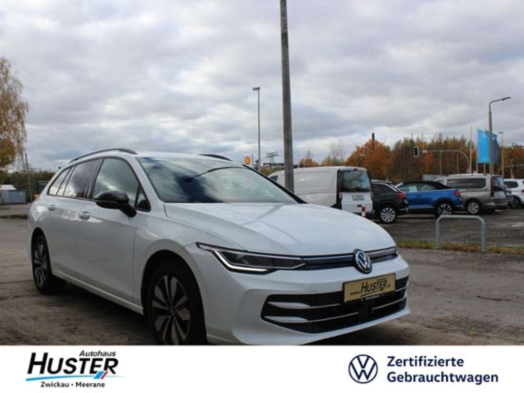 Volkswagen Golf 2024 Benzine