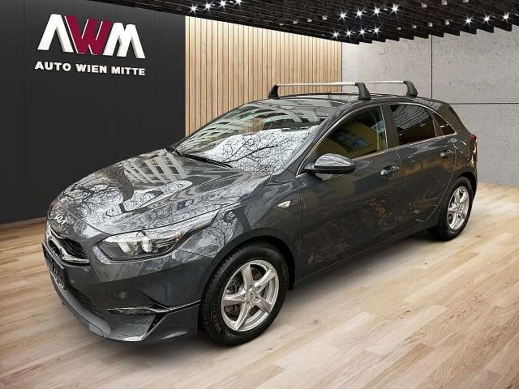 Kia Ceed 2024 Benzine