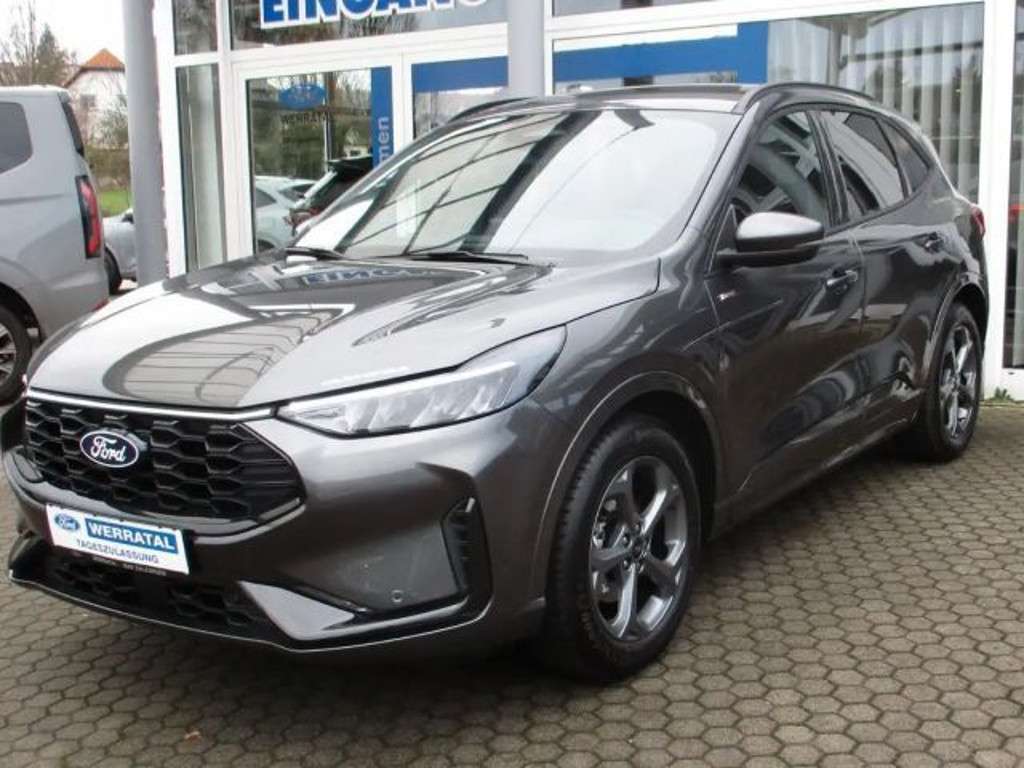 Ford Kuga 2025 Benzine