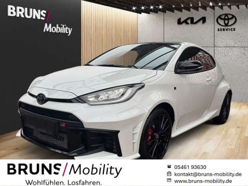 Toyota Yaris 2024 Benzine