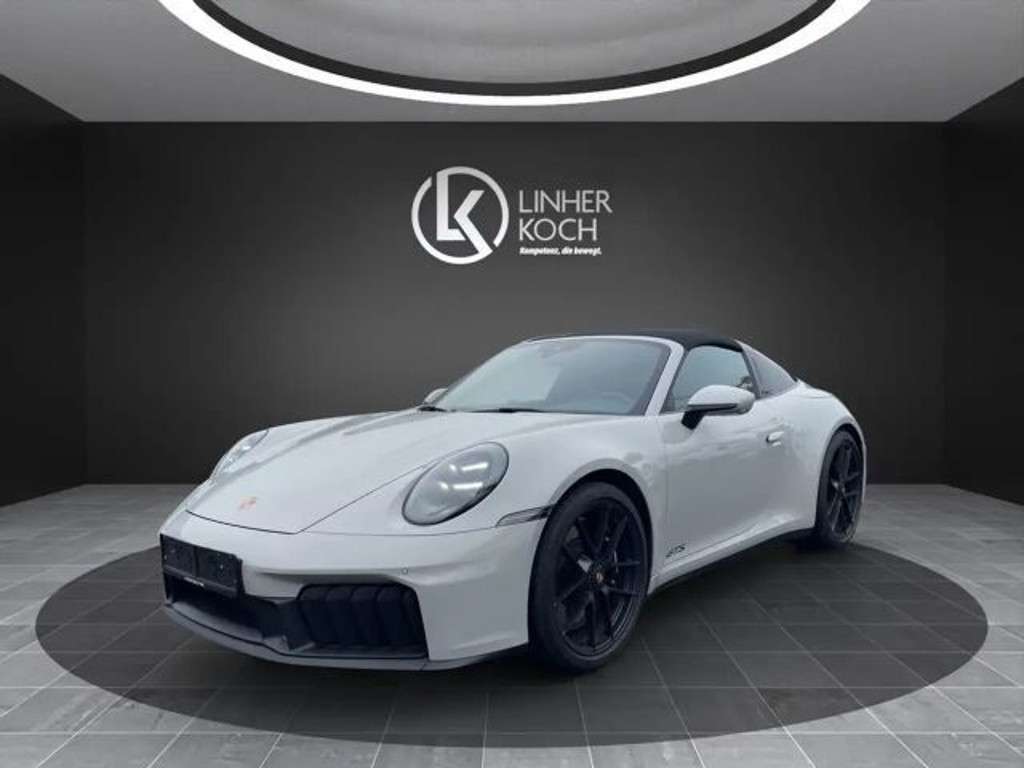 Porsche 911 2025 Benzine