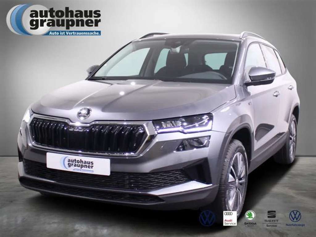 Skoda Karoq 2025 Benzine