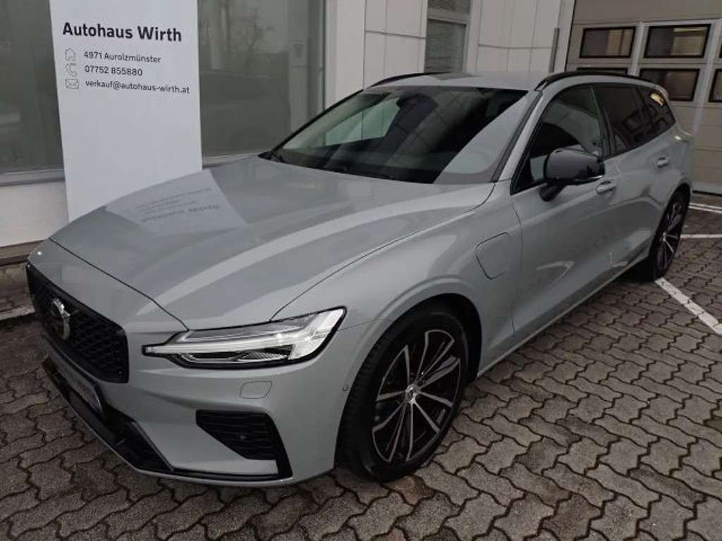 Volvo V60 2025 Hybride Benzine
