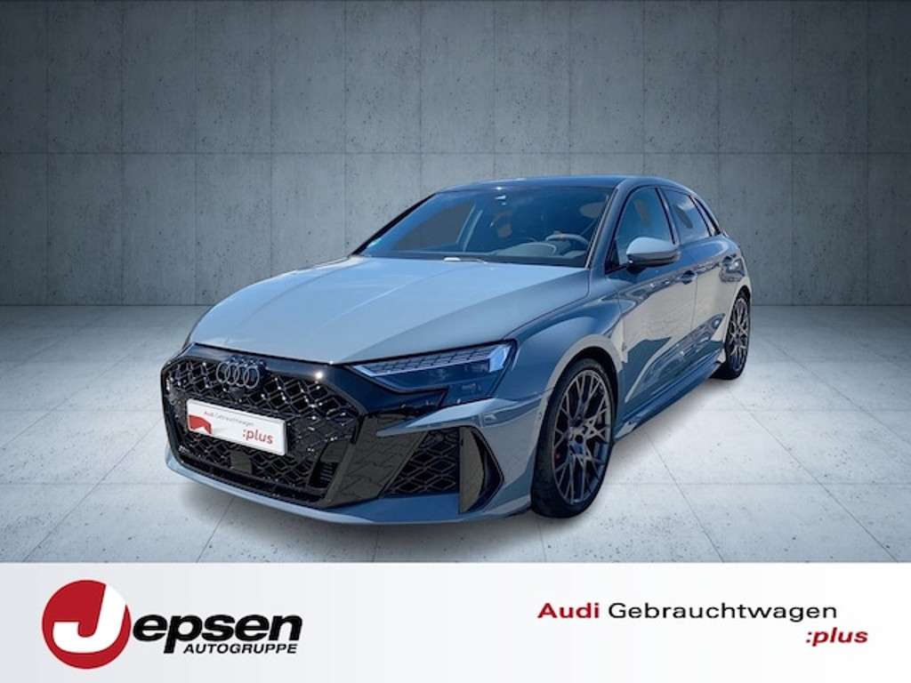 Audi RS3 2025 Benzine