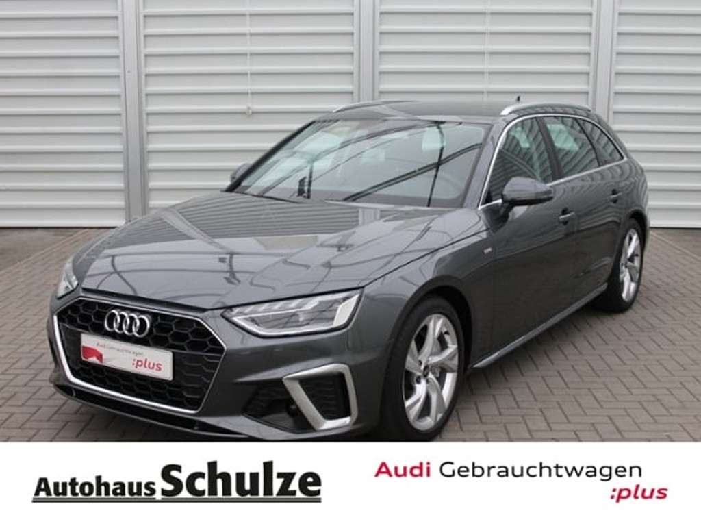 Audi A4 2023 Benzine