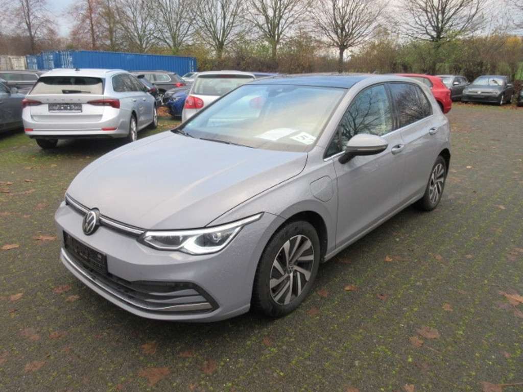Volkswagen Golf 2022 Hybride Benzine
