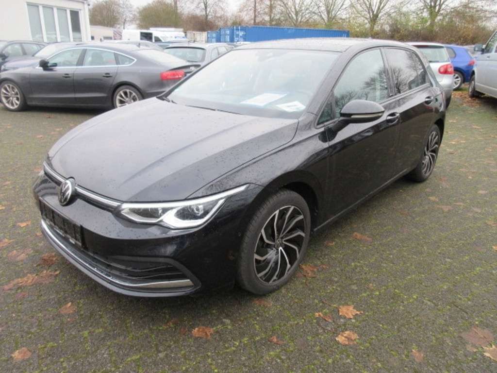 Volkswagen Golf 2022 Benzine