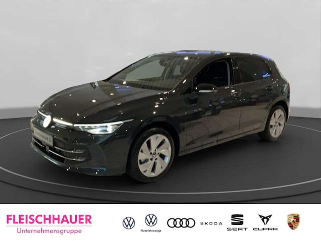 Volkswagen Golf 2025 Benzine