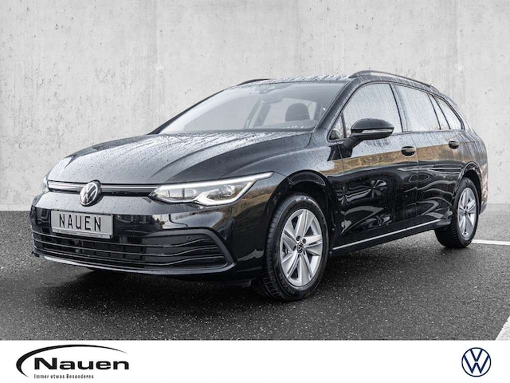 Volkswagen Golf 2023 Benzine