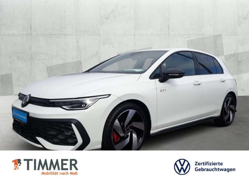 Volkswagen Golf 2024 Benzine