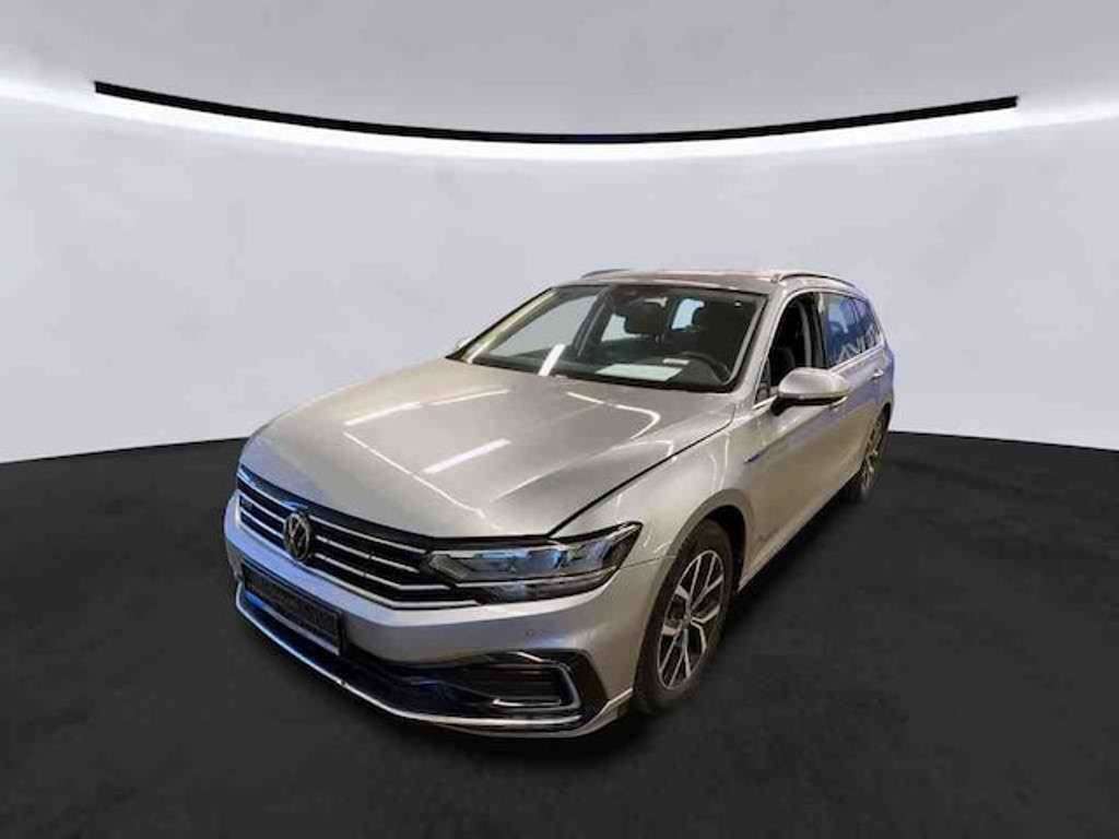 Volkswagen Passat 2022 Hybride Benzine