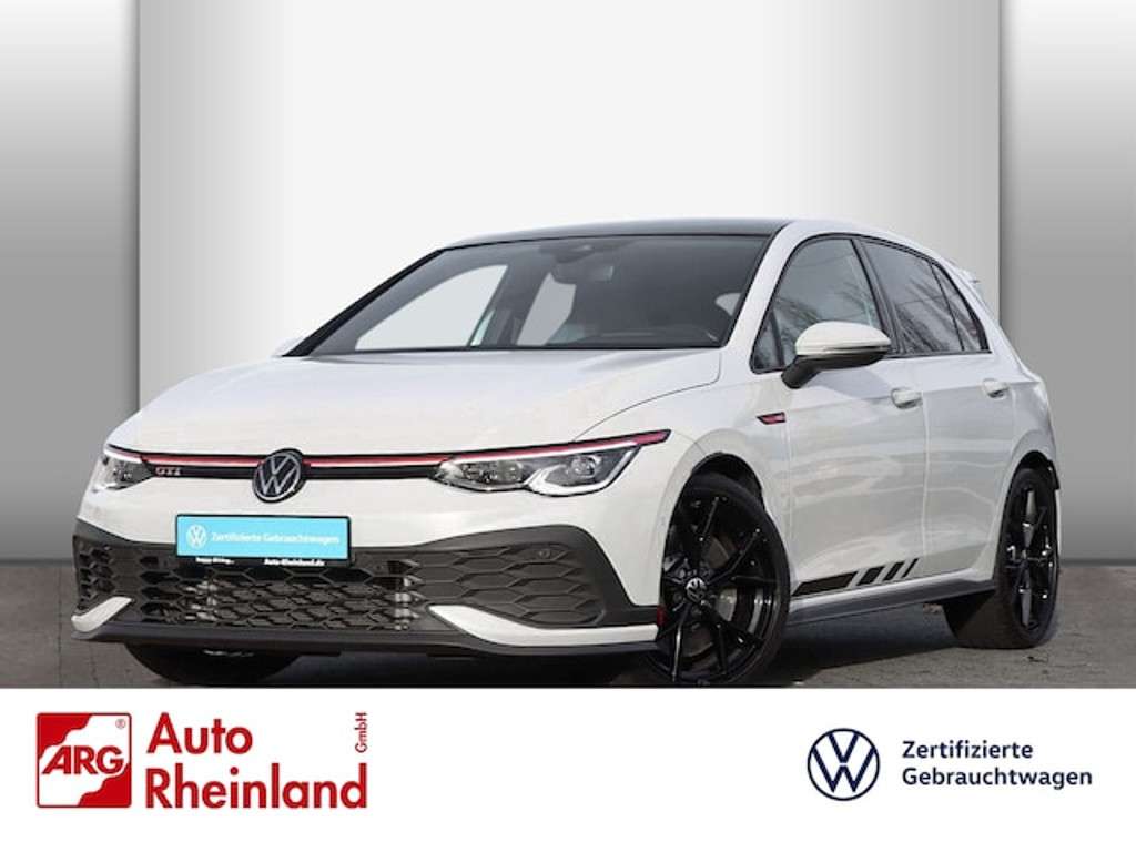 Volkswagen Golf 2023 Benzine