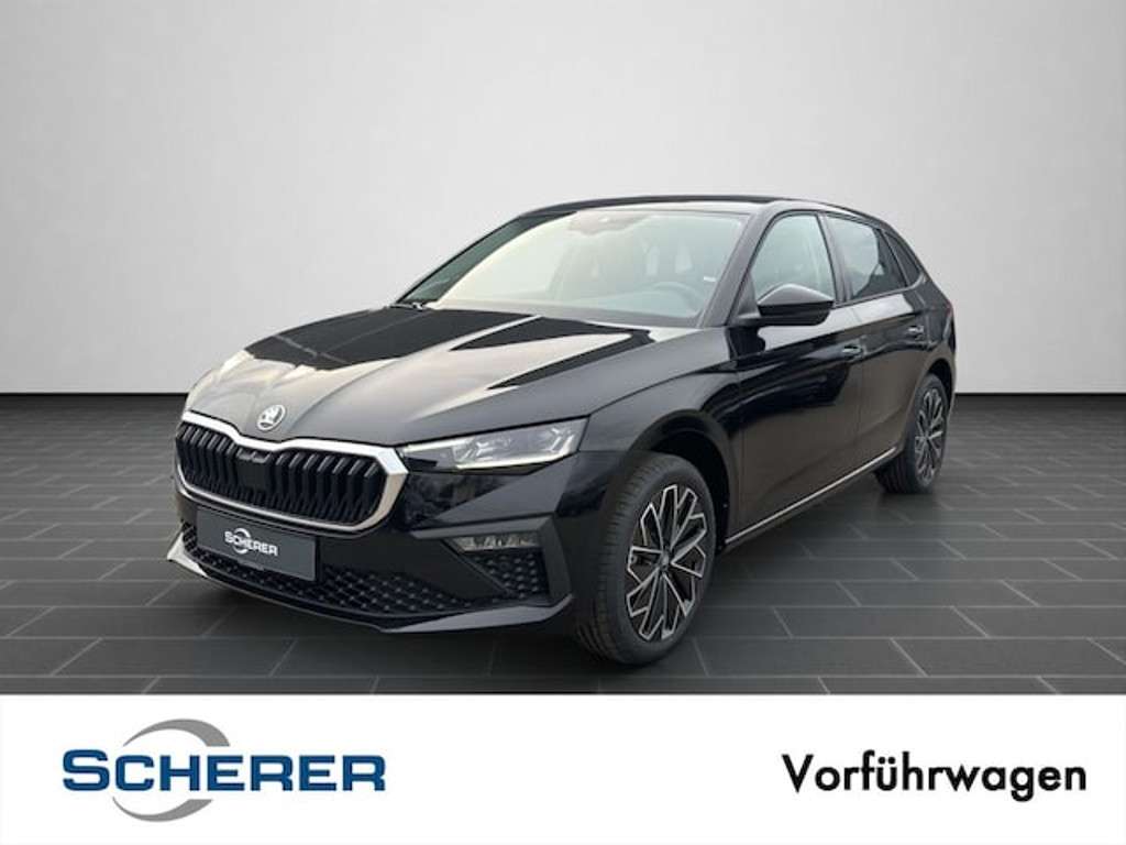 Skoda Scala 2025 Benzine