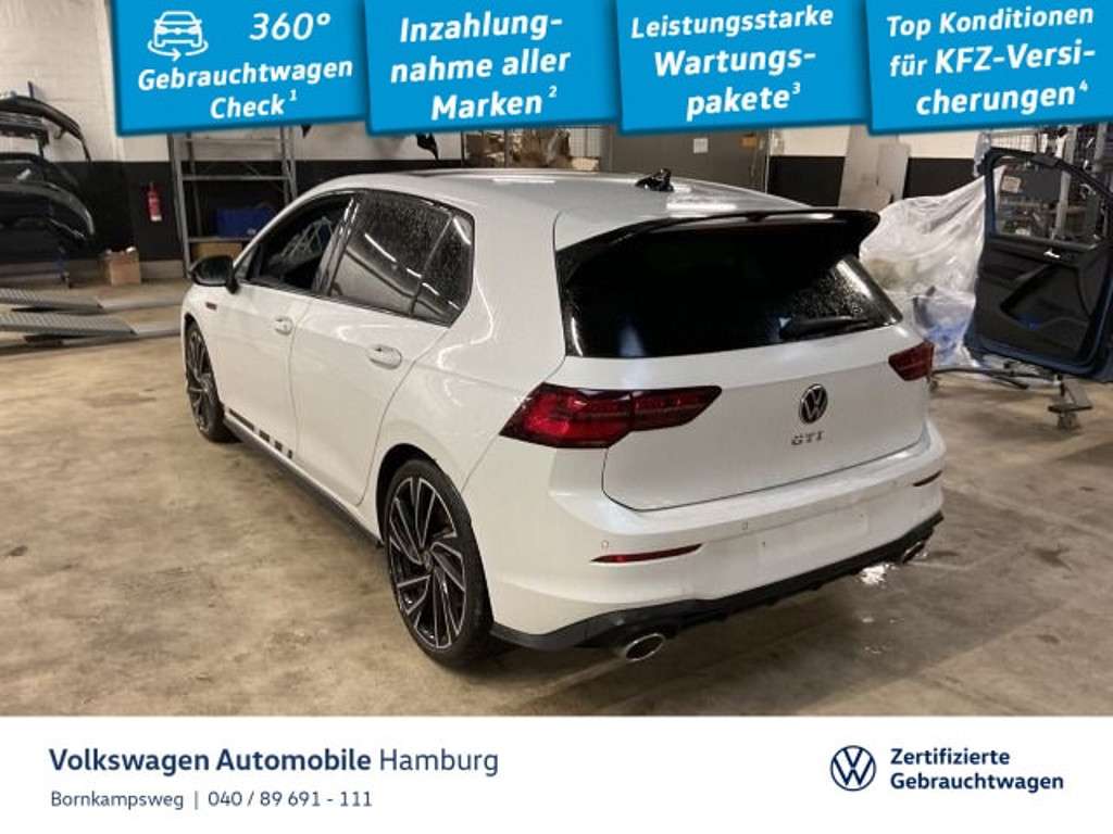 Volkswagen Golf 2023 Benzine