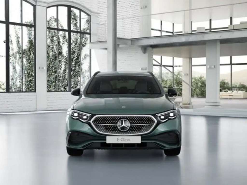 Mercedes-Benz E-Klasse 2025 Hybride Benzine