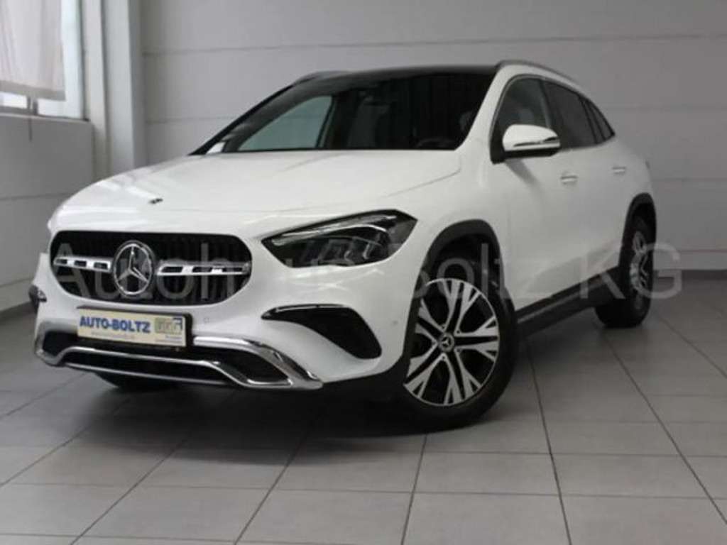 Mercedes-Benz GLA-Klasse 2024 Benzine