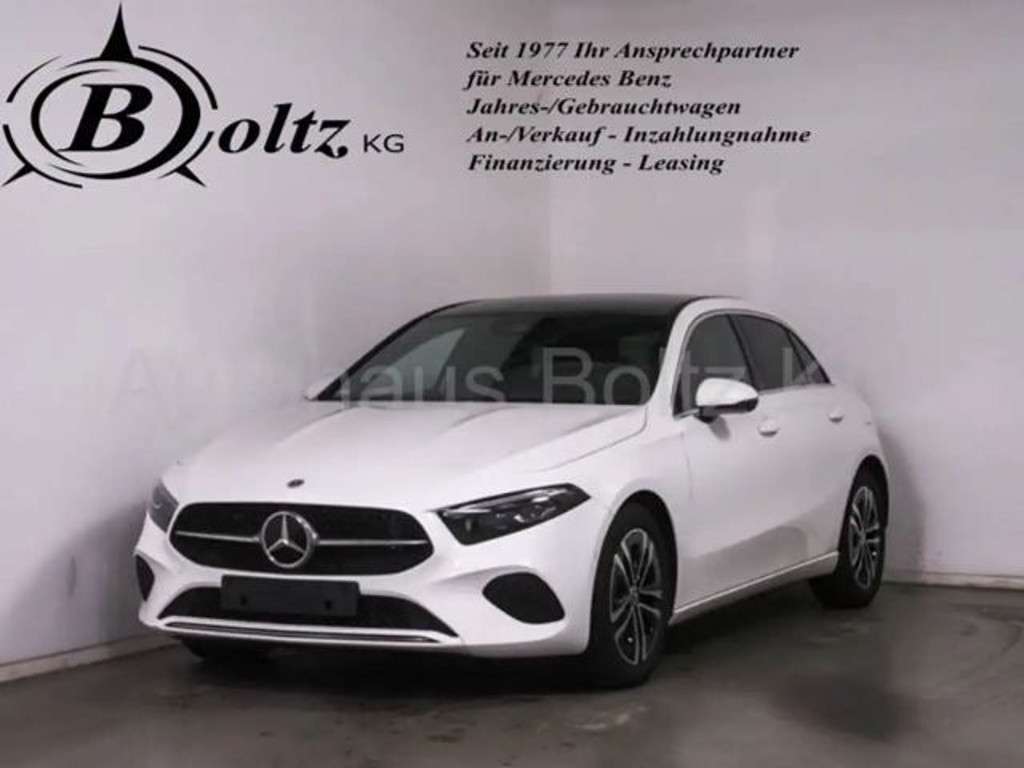 Mercedes-Benz A-Klasse 2024 Benzine