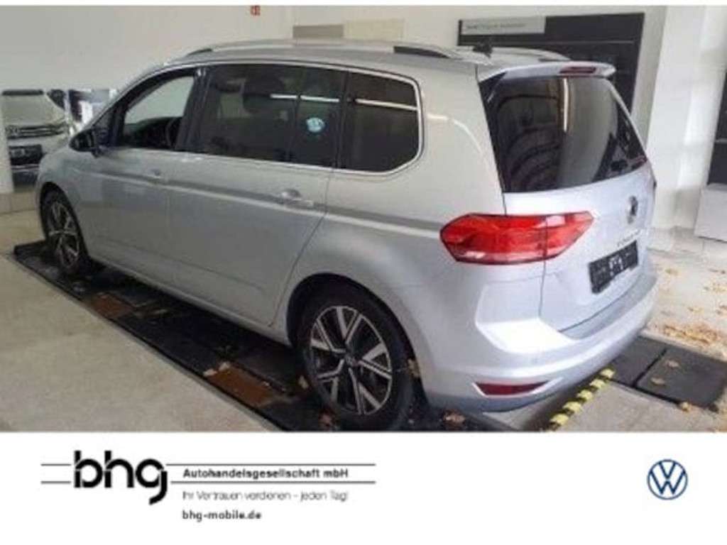 Volkswagen Touran 2022 Benzine
