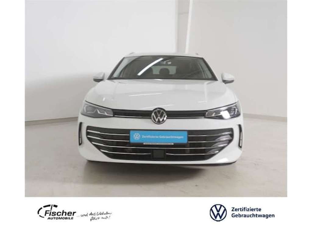 Volkswagen Passat 2025 Benzine