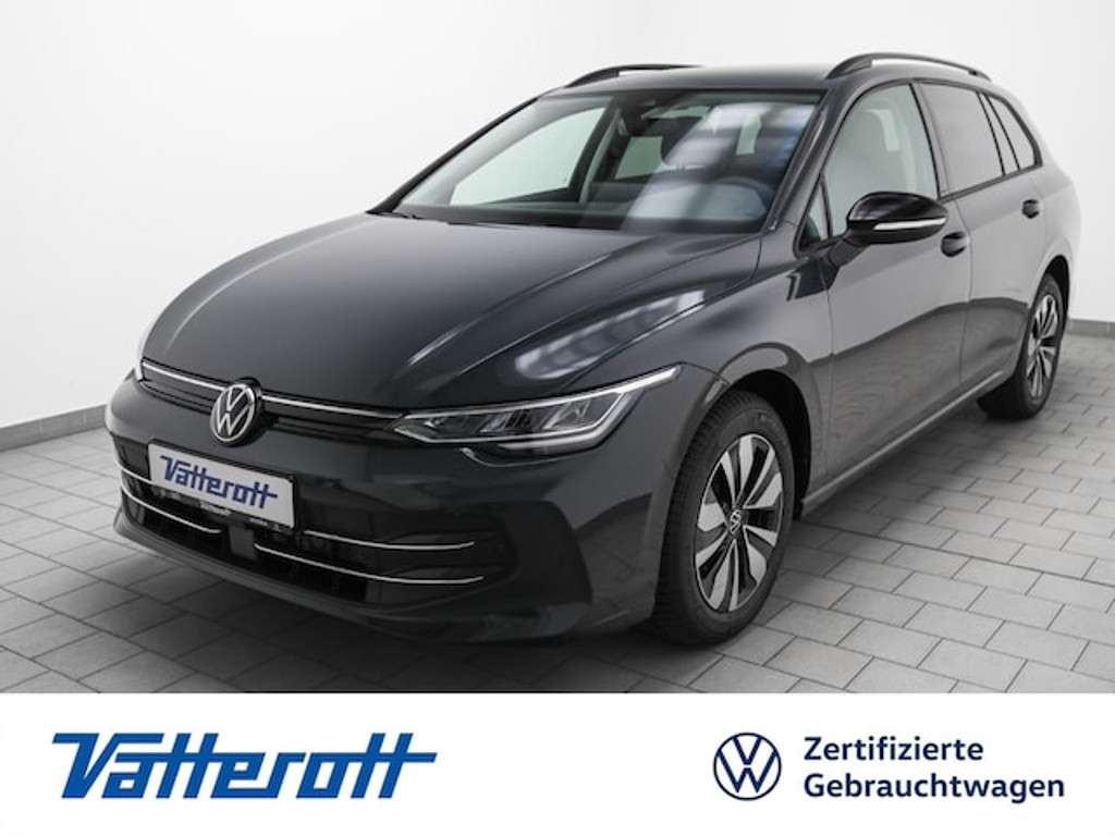 Volkswagen Golf 2024 Benzine