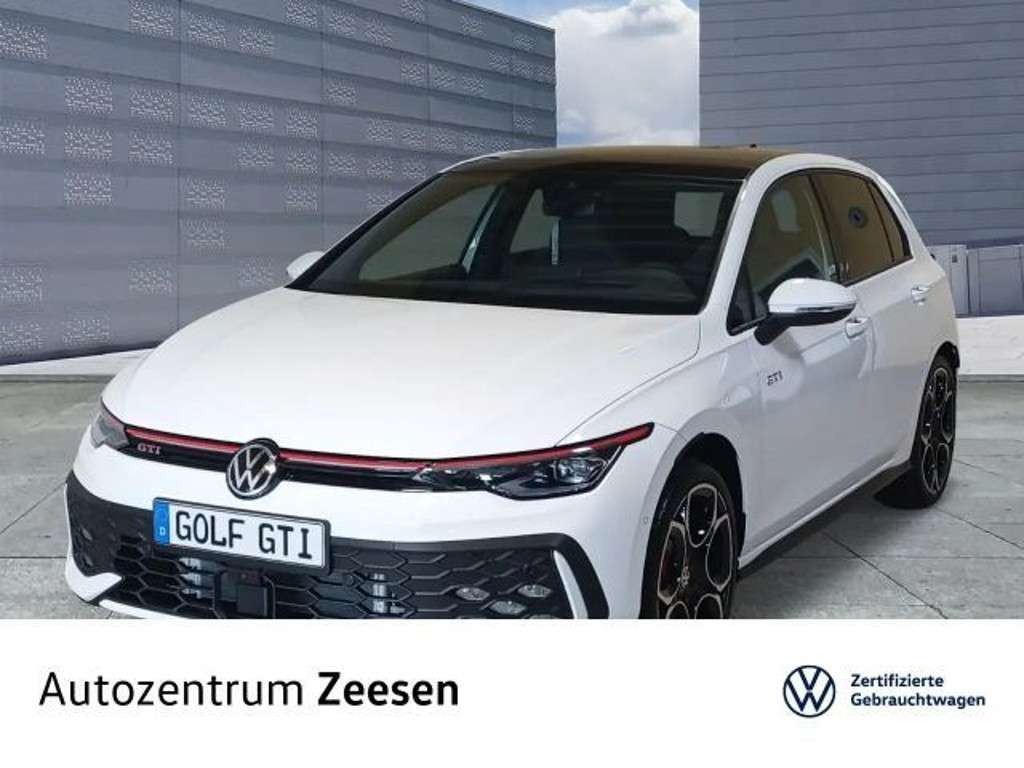 Volkswagen Golf 2025 Benzine