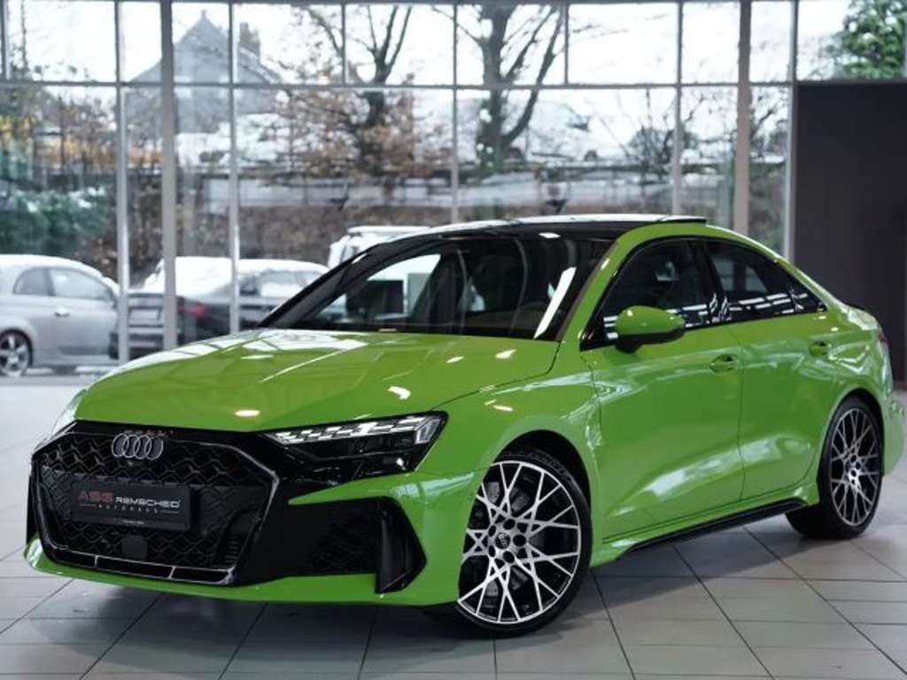 Audi RS3 2024 Benzine
