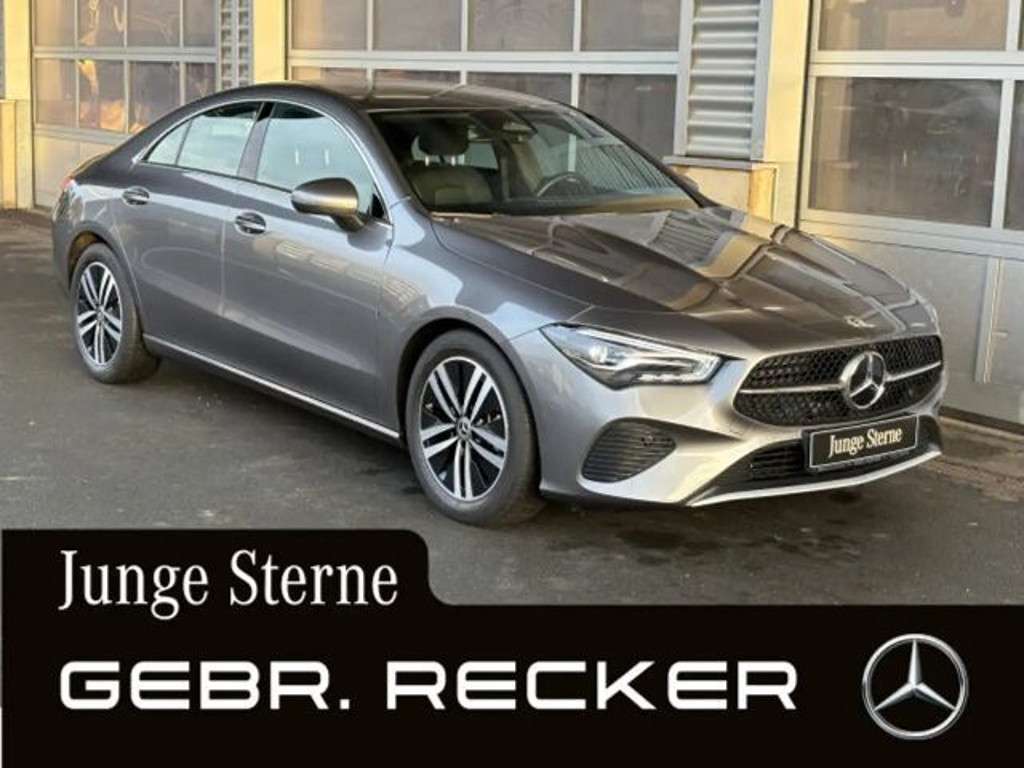 Mercedes-Benz CLA-Klasse 2024 Benzine